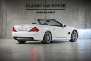 Image 5/99 de Mercedes-Benz SL 55 AMG (2005)