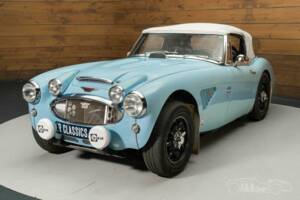 Image 9/19 of Austin-Healey 3000 Mk II (BJ7) (1964)