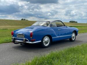Image 7/8 de Volkswagen Karmann Ghia 1500 (1970)
