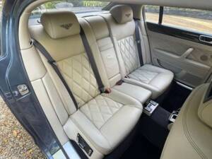 Image 5/50 de Bentley Continental Flying Spur (2010)