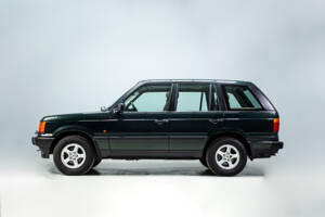 Immagine 5/33 di Land Rover Range Rover 4.6 HSE (2000)