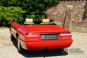 Immagine 40/50 di Alfa Romeo 2.0 Spider (1991)