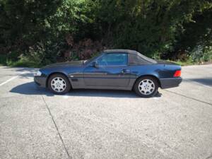 Image 38/38 of Mercedes-Benz SL 320 (1994)