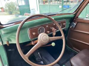 Image 22/38 of FIAT 500 C Giardiniera (1952)
