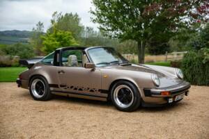 Image 46/50 of Porsche 911 SC 3.0 (1982)