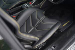 Image 19/50 of Ferrari 488 GTB (2017)