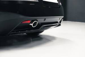 Image 10/38 of Aston Martin Virage (2012)