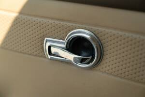 Image 29/50 of Mercedes-Benz 200 (1966)