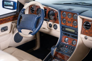 Bild 15/31 von Bentley Azure (1999)