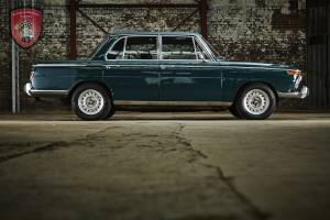Image 14/36 of BMW 2000 tii (1971)