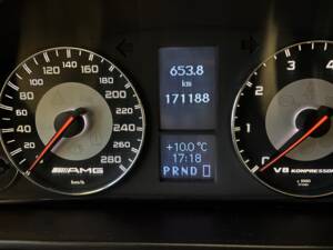 Imagen 22/48 de Mercedes-Benz G 55 AMG Kompressor (LWB) (2009)