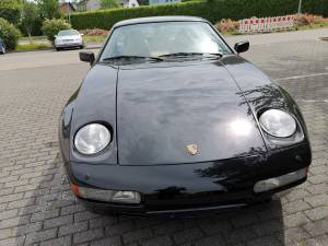 Image 13/22 of Porsche 928 GT (1990)