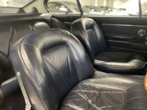 Image 12/13 de Aston Martin DB 6 (1967)