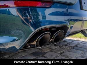 Immagine 37/50 di Porsche Cayenne Turbo E-Hybrid (1900)
