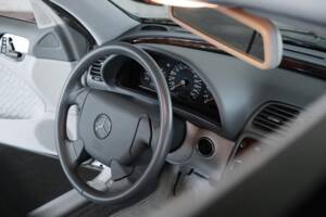 Bild 28/50 von Mercedes-Benz CLK 230 Kompressor (1999)