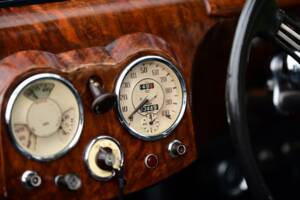 Image 39/50 de Triumph 2000 Roadster (1949)