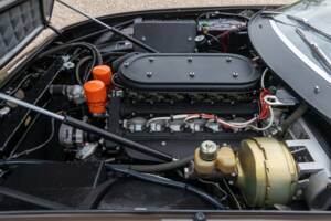Image 38/50 de Ferrari 365 GTB/4 Daytona (1974)