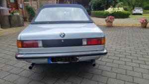 Image 7/18 of BMW 320 Baur TC (1980)
