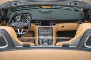 Image 75/100 de Mercedes-Benz SLS AMG Roadster (2011)