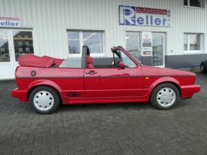 Bild 8/23 von Volkswagen Golf I Cabrio 1.8 (1990)