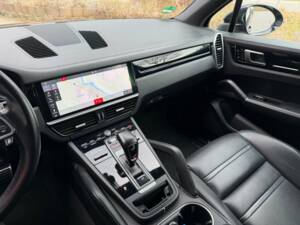 Bild 14/26 von Porsche Cayenne (2019)