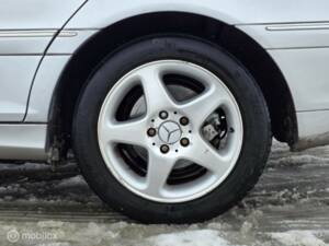 Bild 14/39 von Mercedes-Benz C 180 Kompressor T (2002)
