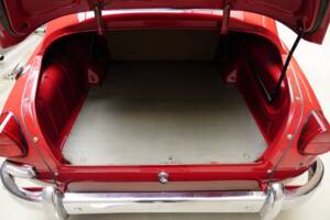 Image 87/100 of Saab 96 (1964)