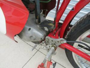 Imagen 27/45 de Moto Morini 175 GT (1958)