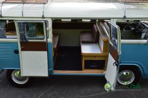 Bild 6/12 von Volkswagen T2b Camper (1976)