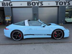 Immagine 6/27 di Porsche 911 Targa 4 GTS (2015)