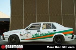 Image 2/15 of Alfa Romeo 75 3.0 V6 QV (1988)