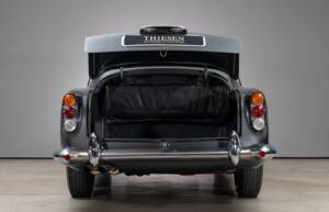 Bild 13/36 von Aston Martin DB 4 Vantage (1963)