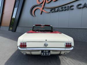 Image 20/50 de Ford Mustang 390 GTA (1966)