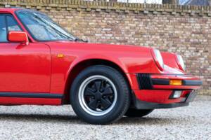 Bild 21/50 von Porsche 911 Carrera 3.2 (1988)