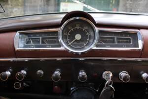Image 27/50 of Mercedes-Benz 219 (1959)