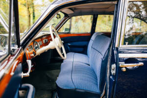 Immagine 176/199 di BMW 502 - 3,2 Litre (1961)