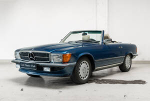 Image 1/40 of Mercedes-Benz 300 SL (1987)