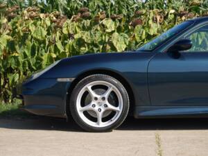 Bild 38/41 von Porsche 911 Carrera (2003)