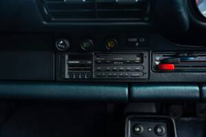Image 23/50 of Porsche 911 Turbo LE (1989)