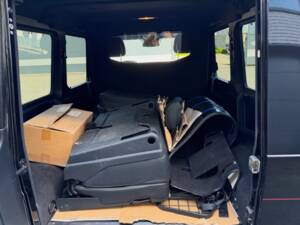 Image 16/24 of Mercedes-Benz G 500 (LWB) (2016)