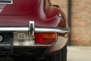 Afbeelding 32/50 van Jaguar E-Type V12 (2+2) (1972)