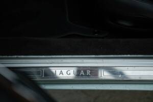 Image 36/50 de Jaguar XJ 8 Sovereign (1997)