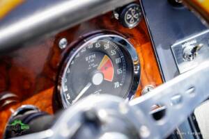 Image 32/51 de Austin-Healey 3000 Mk III (BJ8) (1965)