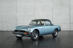 Image 6/50 of MG MGB (1976)