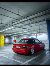 Bild 10/11 von Ford Escort 1.8 16v (1991)