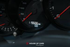 Image 23/24 of Porsche 911 Carrera (2012)