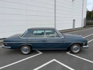 Imagen 7/17 de Mercedes-Benz 280 SE 4,5 (1972)
