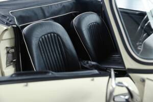 Bild 28/44 von Triumph TR 250 (1968)