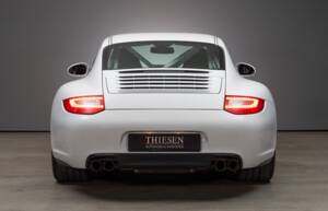 Imagen 12/46 de Porsche 911 Carrera GTS (2011)