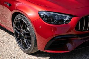 Image 31/45 de Mercedes-Benz AMG E 63 S 4MATIC+ T (2021)